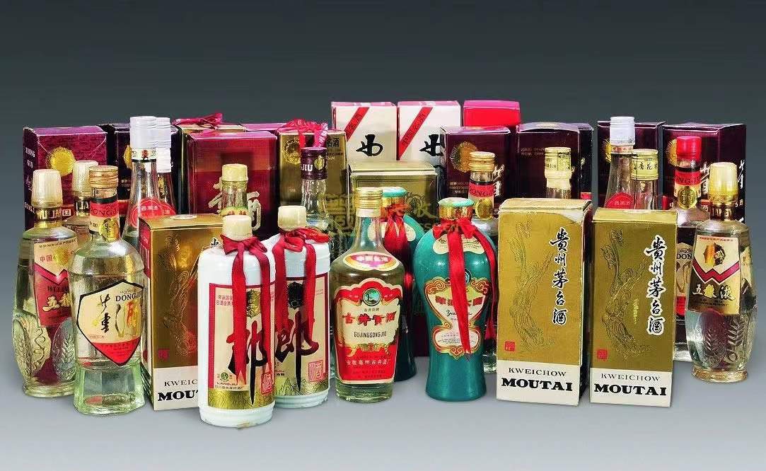 六弓乡名酒回收